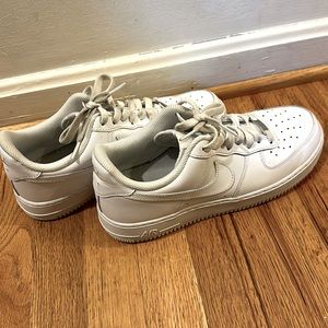 Nike AF1 white on white. EUC no box.